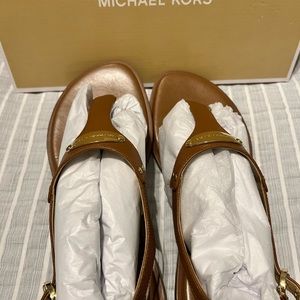 Michael Kors size 7 sandals